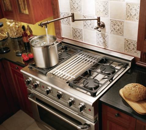 Slide of R Plumbing Company