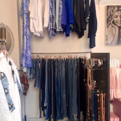 Clothes in my closet - Tett i tett på hengerne