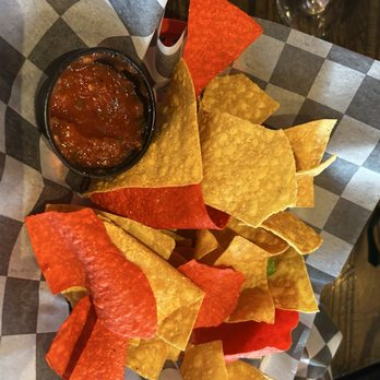 Mother's North Grille - Complementary chips and salsa - American Near Me - Lutherville-Timonium, Maryland