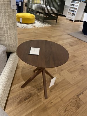 Crate & Barrel by null