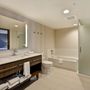 Photo of Home2 Suites by Hilton Kansas City KU Medical Center