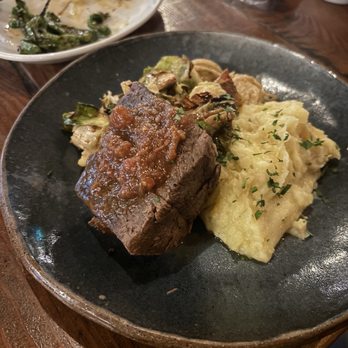 The Farm House - Short ribs, mash potatoes and Brussels sprouts - Southern Near Me - Nashville, Tennessee