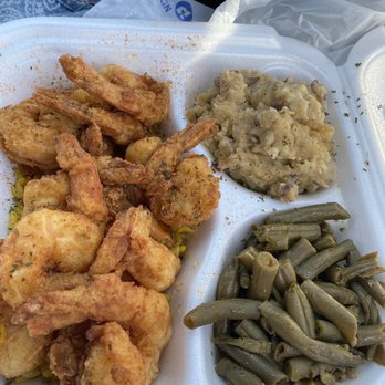 Lulu's Express - Yellow rice, fried shrimp, garlics mash and green beans. - Chicken Wings Near Me - Charlotte, North Carolina Lulu's Express - Yellow rice, fried shrimp, garlics mash and green beans. - Chicken Wings Near Me - Charlotte, North Carolina