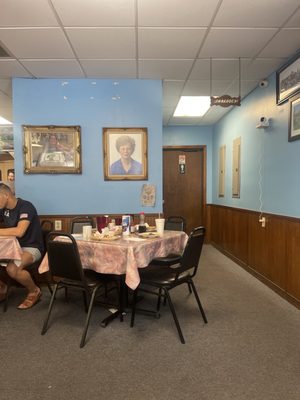 Betsy's Pancake House by null