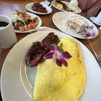 Guieb Cafe - Longsilog with adobo rice - New American Near Me - Honolulu, Hawaii
