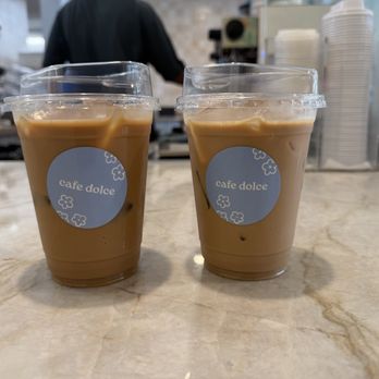 Cafe Dolce - Hazelnut latte with oat milk (left) and vanilla latte (right) - Cafes Near Me - Torrance, California Cafe Dolce - Hazelnut latte with oat milk (left) and vanilla latte (right) - Cafes Near Me - Torrance, California