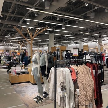 Nordstrom Domain Northside - Second floor Nordstrom - Women's Clothing Near Me - Austin, Texas Nordstrom Domain Northside - Second floor Nordstrom - Women's Clothing Near Me - Austin, Texas