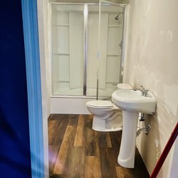 Trim Right Construction