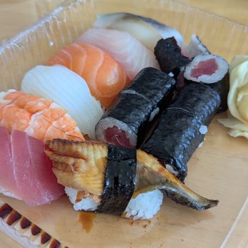 Noble Village Clawson -Noble Fish & White Wolf - Deluxe nigiri - Japanese Near Me - Clawson, Michigan Noble Village Clawson -Noble Fish & White Wolf - Deluxe nigiri - Japanese Near Me - Clawson, Michigan