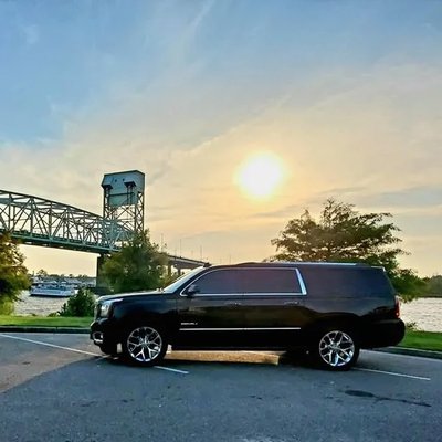 Luxury Travel in our Yukon - Looking for elite, black car service? From last-minute one-way airport trips, to scheduled round-trip rides....
We've got you covered. 
Check out our booking link for rates!