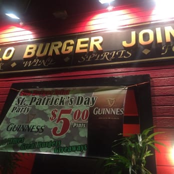 Hilo Burger Joint - Front entrance - Burgers Near Me - Hilo, Hawaii