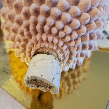 Daan Go Cake Lab - Desserts Near Me - Richmond, British Columbia
