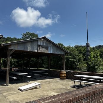 Barrel House BBQ - Barbeque Near Me - Lynchburg, Tennessee