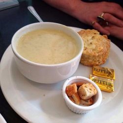 Fortrose café - Soupe au stilton brocoli
