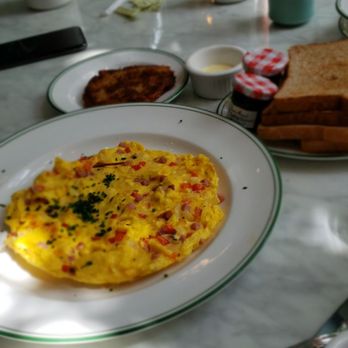 Sadelle's - Western omelette, hash brown, toast - Breakfast & Brunch Near Me - Las Vegas, Nevada