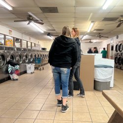 D & B Laundromat - It's a Sunday afternoon so there's a lot of ppl waiting and a lot of machines out of order too.