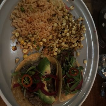 Mercado Manhattan Beach - Filet mignon tacos - Mexican Near Me - Manhattan Beach, California Mercado Manhattan Beach - Filet mignon tacos - Mexican Near Me - Manhattan Beach, California