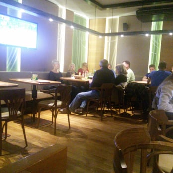 Potrefená Husa Dejvice - Bezi tu televize se sportem a bez zvuku. Což je vlastně ne jasný proc, pokud van to vadu jako mě je tu i křídlo bez televize. - Czech Near Me - Prague, Puerto Rico Potrefená Husa Dejvice - Bezi tu televize se sportem a bez zvuku. Což je vlastně ne jasný proc, pokud van to vadu jako mě je tu i křídlo bez televize. - Czech Near Me - Prague, Puerto Rico
