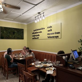 Tamarind Thai Cuisine - Thai Near Me - Camarillo, California Tamarind Thai Cuisine - Thai Near Me - Camarillo, California