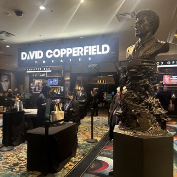 David Copperfield - Magicians Near Me - Las Vegas, Nevada