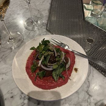 Avec River North - falafel - Mediterranean Near Me - Chicago, Illinois