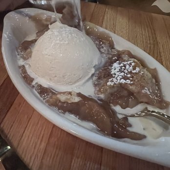 Amina - Apple Cobbler - Southern Near Me - Philadelphia, Pennsylvania