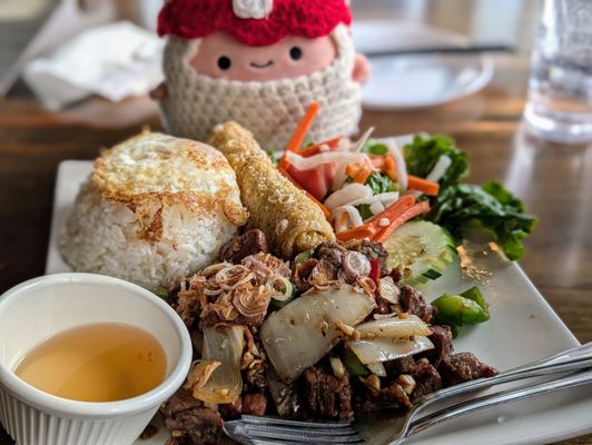 Lotus Pond Vietnamese Cuisine by null