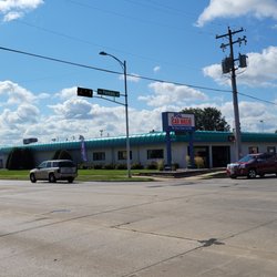 PDQ Car Wash - Green Bay - PDQ Car Wash