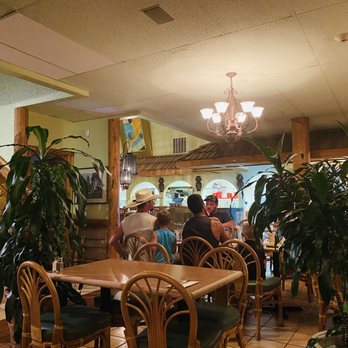 Mi Tierra - Dining area - Mexican Near Me - Monroe, Washington Mi Tierra - Dining area - Mexican Near Me - Monroe, Washington