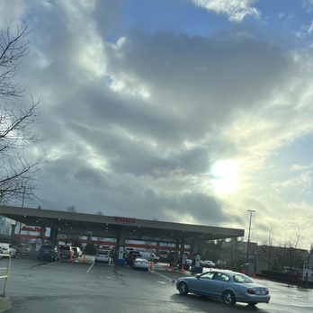 Costco Gas - Barely any cars at 8:45am - Gas Stations Near Me - Tigard, Oregon Costco Gas - Barely any cars at 8:45am - Gas Stations Near Me - Tigard, Oregon