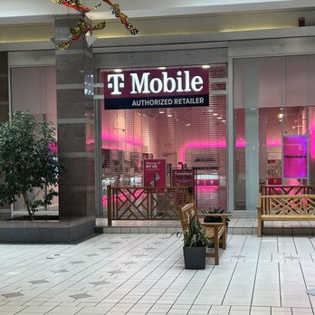 Colonial Park Mall - T-Mobile is open - Shopping Centers Near Me - Harrisburg, Pennsylvania Colonial Park Mall - T-Mobile is open - Shopping Centers Near Me - Harrisburg, Pennsylvania