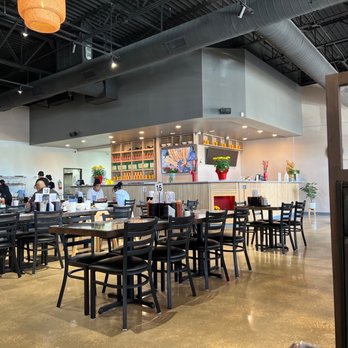 Pho Big Bowl Vietnamese Kitchen - Inside restaurant - Vietnamese Near Me - Carrollton, Texas Pho Big Bowl Vietnamese Kitchen - Inside restaurant - Vietnamese Near Me - Carrollton, Texas