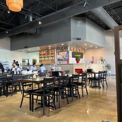 Pho Big Bowl Vietnamese Kitchen - Inside restaurant