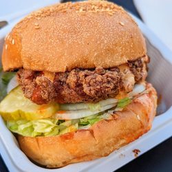 Lucky Buns - Dirty Bird Bun | Instagram: @telephonesmoothie