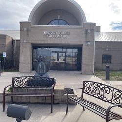 Bethany Police Department - Outside