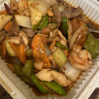 China Moon Restaurant - 3 ways kung pao with chicken beef and shrimp - Chinese Near Me - Moraga, California China Moon Restaurant - 3 ways kung pao with chicken beef and shrimp - Chinese Near Me - Moraga, California