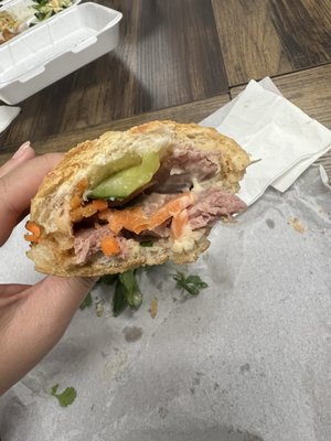 Thim Hing Banh Mi by null