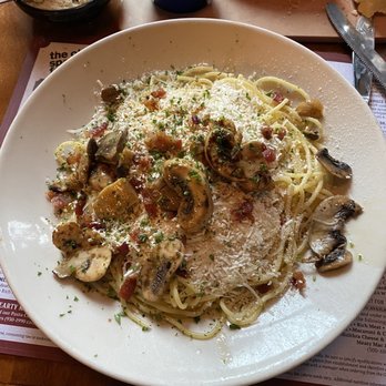 The Old Spaghetti Factory - Garlic Mizithra - Italian Near Me - Spokane, Washington The Old Spaghetti Factory - Garlic Mizithra - Italian Near Me - Spokane, Washington