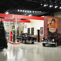 Classic Car Collection - Gas Station area