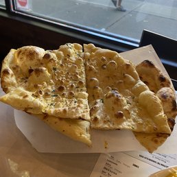 Garlic naan Garlic naan