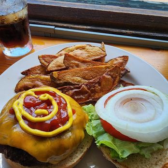 Bridgeport Inn - 1/3 Lb Cheeseburger - Bars Near Me - Antioch, Illinois