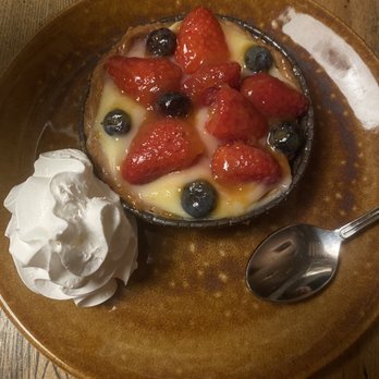 Dina's Restaurant - Berry tart - Breakfast & Brunch Near Me - Ellicottville, New York