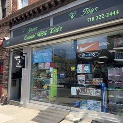 Runnin' Wild Kids - Store front