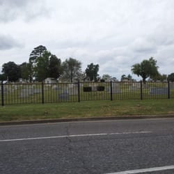 Elmwood Cemetery & Mausoleum