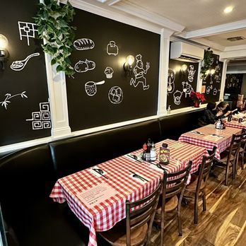 Yummy Noodle House 粥麵之家 - Noodles Near Me - Bayside, New York