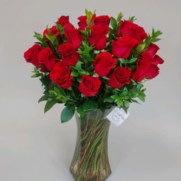 3 Dozen Freedom Roses! 3 Dozen Freedom Roses!