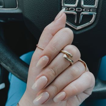 Cadillac Nails - Nail Salons Near Me - Cadillac, Michigan