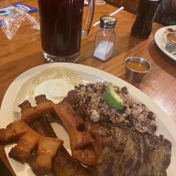 Olocuilta Pupuseria - Bandeja Salvadore - Salvadoran Near Me - Chicago, Illinois Olocuilta Pupuseria - Bandeja Salvadore - Salvadoran Near Me - Chicago, Illinois