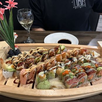 Shoyu Sushi - Batman Roll Rocky Mountain Roll Surf N Turf Roll Crazy Tuna Roll - Sushi Bars Near Me - Parker, Colorado Shoyu Sushi - Batman Roll Rocky Mountain Roll Surf N Turf Roll Crazy Tuna Roll - Sushi Bars Near Me - Parker, Colorado