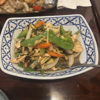 Bangkok Golden - Thai Near Me - Fairfax, Virginia Bangkok Golden - Thai Near Me - Fairfax, Virginia